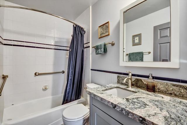 4214 Gull Cove Way, Capitola CA: https://media.crmls.org/mediaz/5865db4b-4301-4d85-a996-7a07bb34eb32.jpg