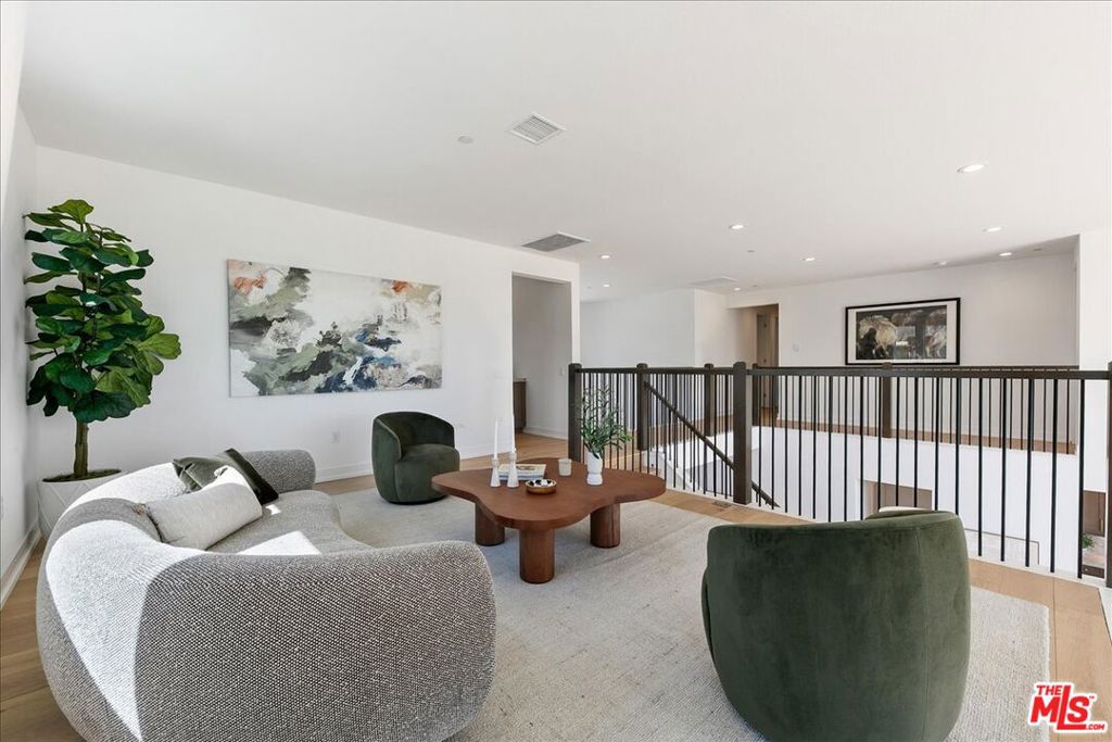 MLS #26860869 image #26