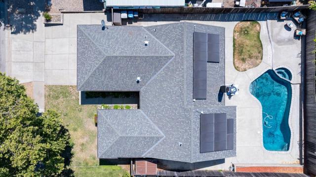 970 W 6th Street, Gilroy CA: https://media.crmls.org/mediaz/5866aac3-79c9-440b-9a7c-1d59c325ca66.jpg