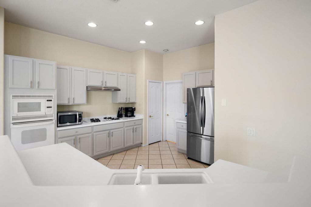 MLS #219139052DA image #13