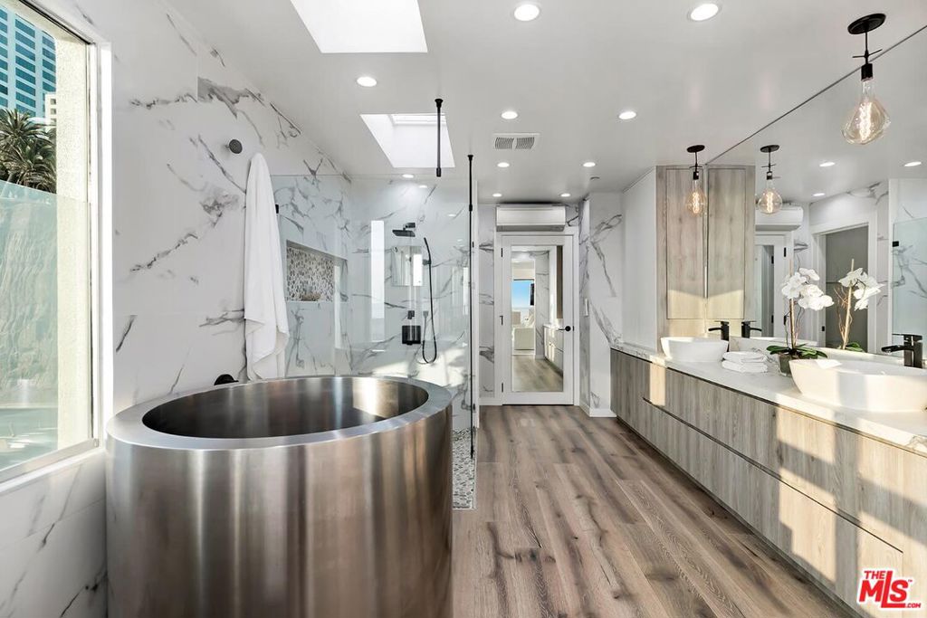 MLS #26903481 image #9