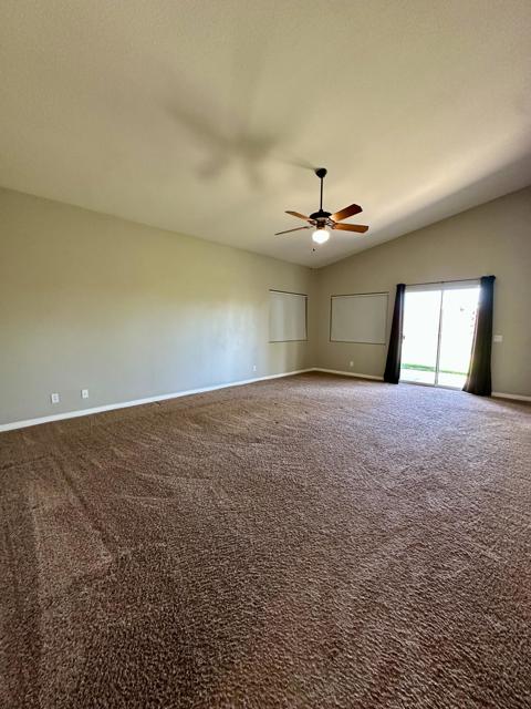 3827 Sandy Point Drive, Blythe CA: https://media.crmls.org/mediaz/58686c01-a11c-4418-99bb-d5dcb174ae8d.jpg