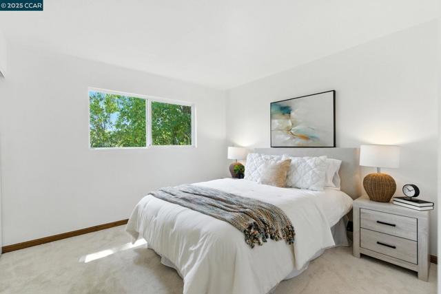 3824 Via Granada, Moraga CA: https://media.crmls.org/mediaz/58689542-dabe-4d48-a480-5f8aa7495682.jpg
