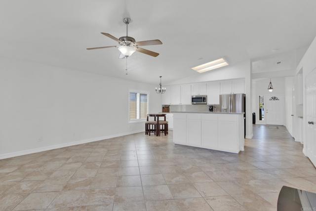 Detail Gallery Image 16 of 64 For 23326 Red Willow Way, Murrieta,  CA 92562 - 3 Beds | 2 Baths