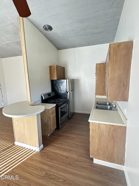 Detail Gallery Image 4 of 7 For 522 524 San Pascual Ave, Los Angeles,  CA 90042 - – Beds | – Baths