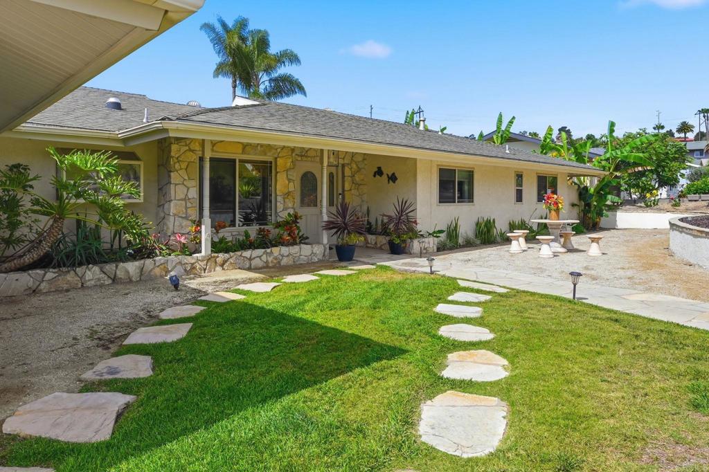 3267 Avenida De Loyola - photo 6