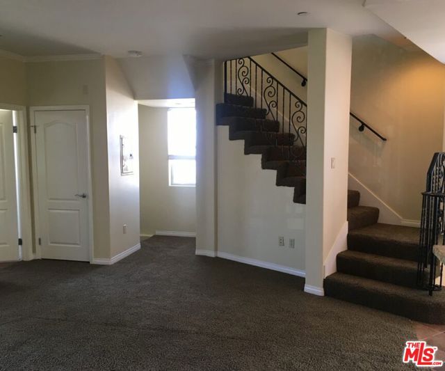 5820 David Avenue, Los Angeles CA: https://media.crmls.org/mediaz/58715497-9f88-472d-a86e-067751efee4f.jpg