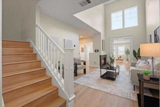 272 McDonnel Road, Alameda CA: https://media.crmls.org/mediaz/5871b7c9-370e-488a-821e-a49ceae711ab.jpg