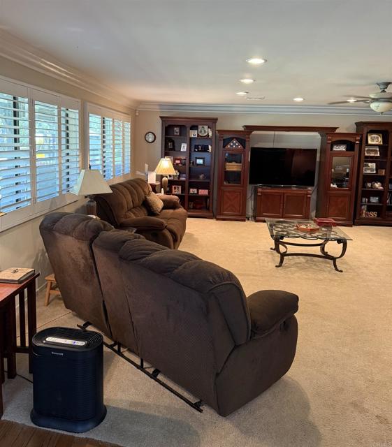 Detail Gallery Image 4 of 14 For 9168 Old Castle Road, Valley Center,  CA 92082 - 2 Beds | 2/1 Baths