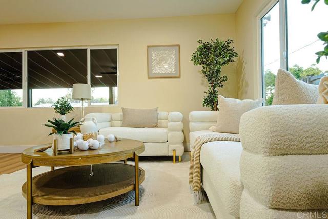 Detail Gallery Image 15 of 26 For 944 W 5th Ave, Escondido,  CA 92025 - 3 Beds | 2 Baths