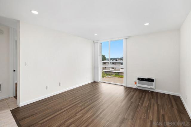 3050 Rue Dorleans, San Diego CA: https://media.crmls.org/mediaz/5876861e-4203-4213-894c-3c6cd67df16b.jpg