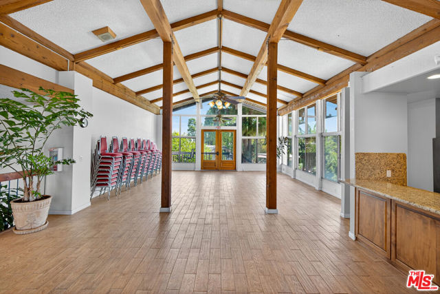394 S MIRALESTE Drive, San Pedro CA: https://media.crmls.org/mediaz/58768c3b-d99f-413b-aadf-32b56dc1353a.jpg