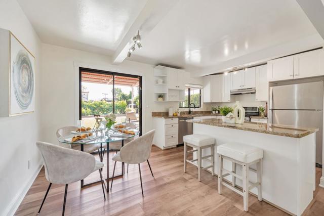 1312 Carlton Avenue, Menlo Park CA: https://media.crmls.org/mediaz/58769e2d-25be-449a-a952-1cd53c275da4.jpg