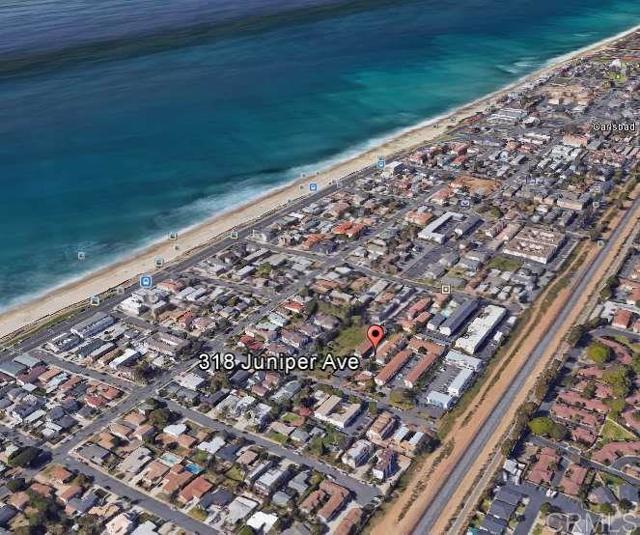 318 Juniper Avenue, Carlsbad CA: https://media.crmls.org/mediaz/58776811-32d7-4df9-9fae-d155901c5392.jpg