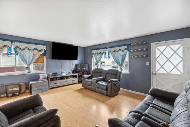 1182 Leigh, San Jose CA: https://media.crmls.org/mediaz/5877ca03-d9e2-4e22-b569-5712fc818055.jpg