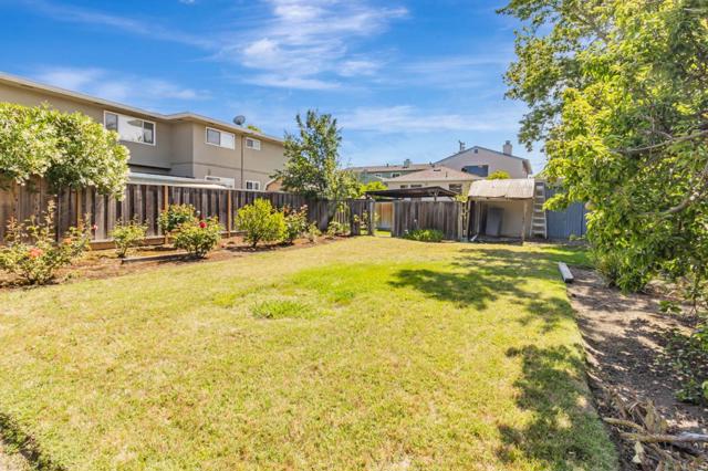 2643 Garfield Street, San Mateo CA: https://media.crmls.org/mediaz/58795e0d-eb57-4ca1-b721-78e96c175598.jpg