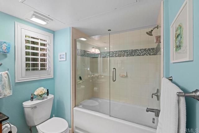 Image 23 of 62 For 1019 Costa Pacifica Way 1209