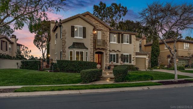 571 Lynwood Dr, Encinitas CA: https://media.crmls.org/mediaz/587b7657-8a05-4811-88fc-18c5607dafe2.jpg