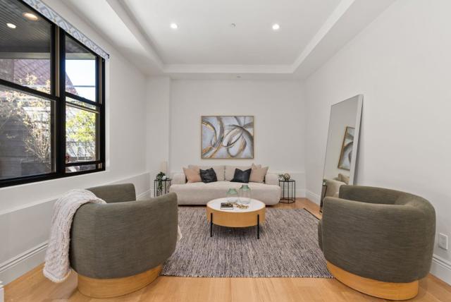 2853 Broderick Street, San Francisco CA: https://media.crmls.org/mediaz/587b86c3-519a-4569-9ac0-1b6864a13438.jpg