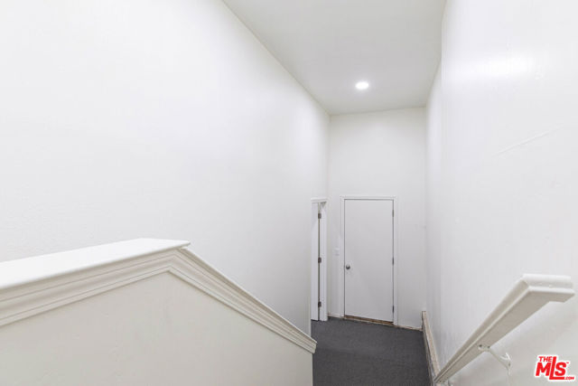 1712 Woodland Drive, Pine Mountain Club CA: https://media.crmls.org/mediaz/587c21b5-c979-4a71-aff5-2f6f1f7e0eac.jpg