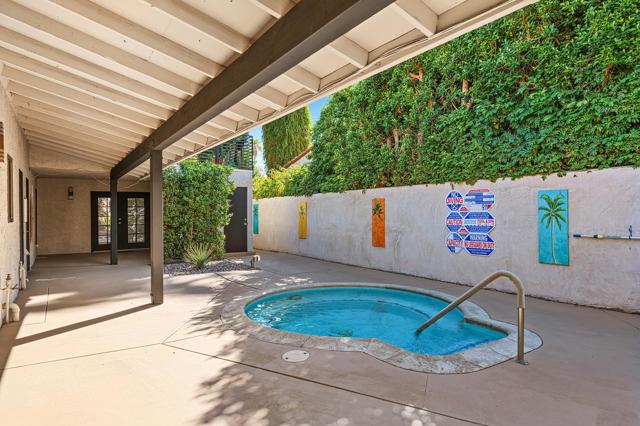 Image 14 of 51 For 225 Cahuilla Road