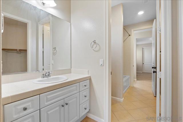 1850 Sheridan Way, San Marcos CA: https://media.crmls.org/mediaz/587cf4f9-a7e1-446f-8a99-7b640c706549.jpg