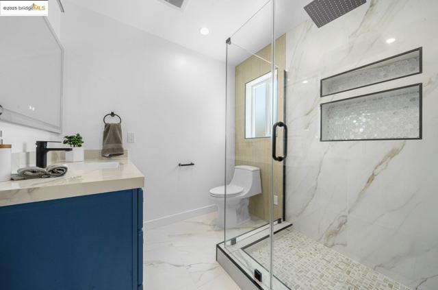 713 Midcrest Way, El Cerrito CA: https://media.crmls.org/mediaz/587d524a-4ed9-49e2-868c-8cdd8ef6c09c.jpg