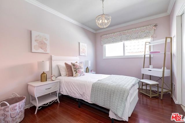 3804 Lenawee Avenue, Culver City CA: https://media.crmls.org/mediaz/587dd9f8-7724-45f3-98bf-693a5b10b8f2.jpg