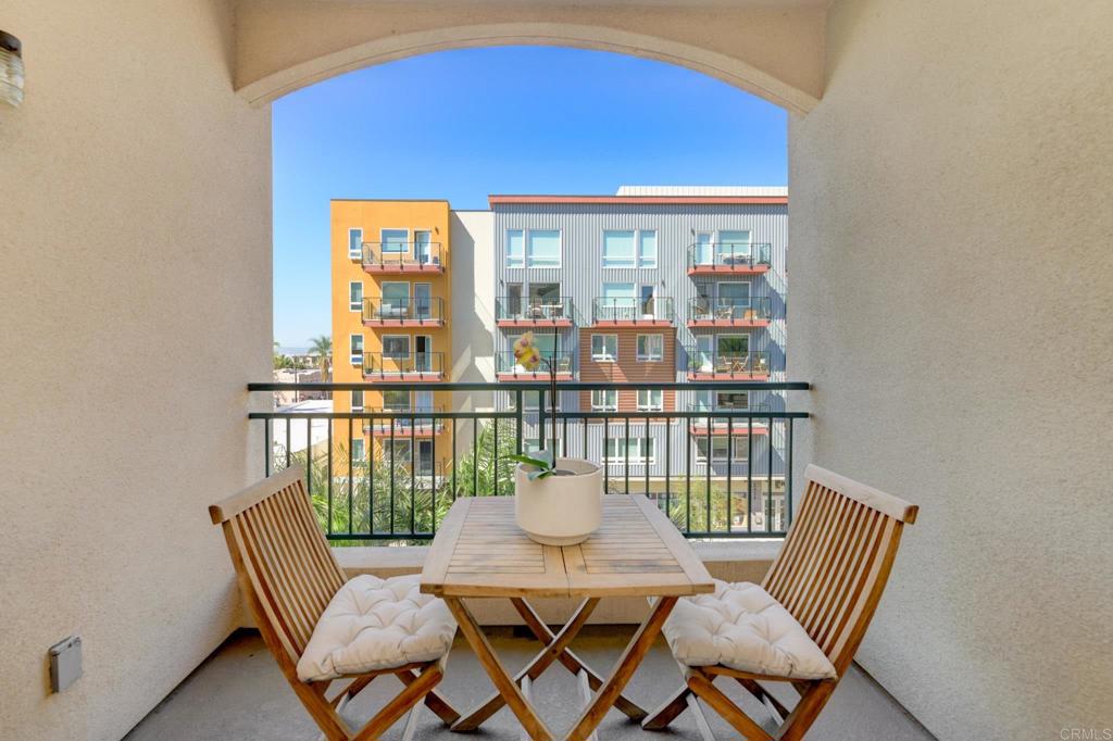 2400 5th Ave - photo 18