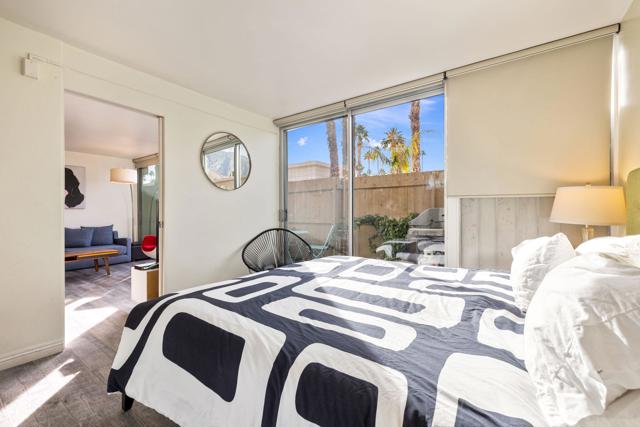 1111 E Palm Canyon Drive, Palm Springs CA: https://media.crmls.org/mediaz/587e97cc-0d0b-454e-a702-7892caad0eb9.jpg