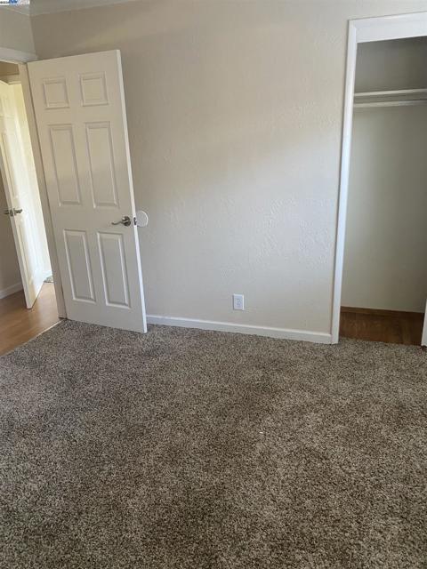 Image 14 of 24 For 3086 Greenview Dr