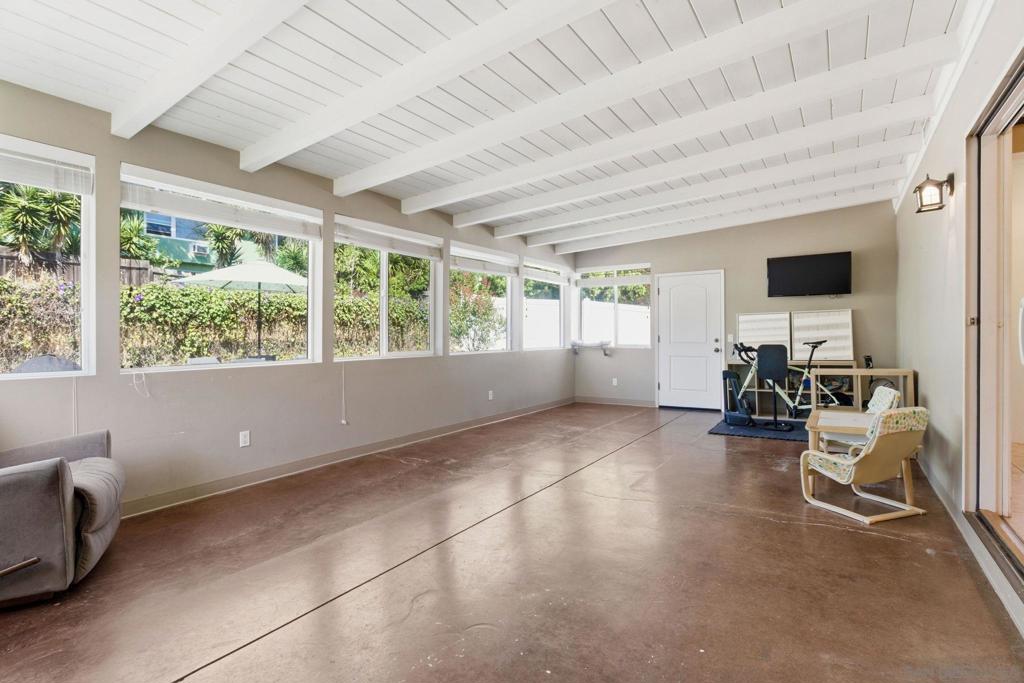 6454 Del Cerro Blvd - photo 13