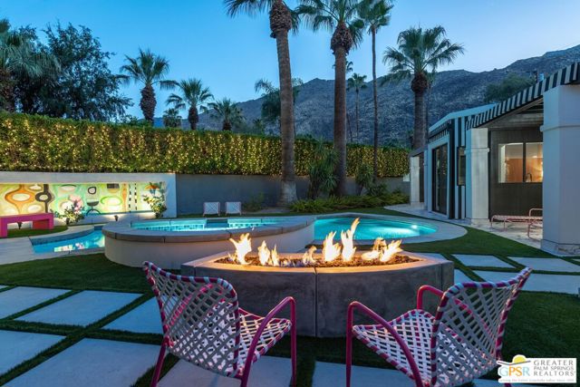 153 W El Camino Way, Palm Springs, CA 92264