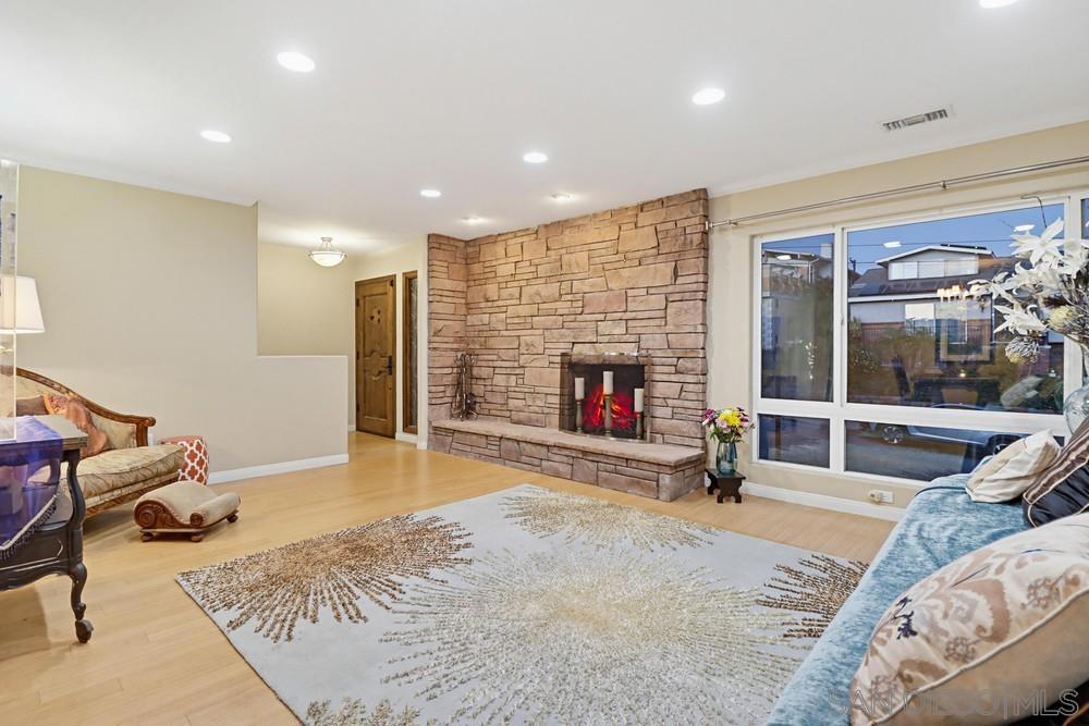 2414 Kathleen Pl - photo 6