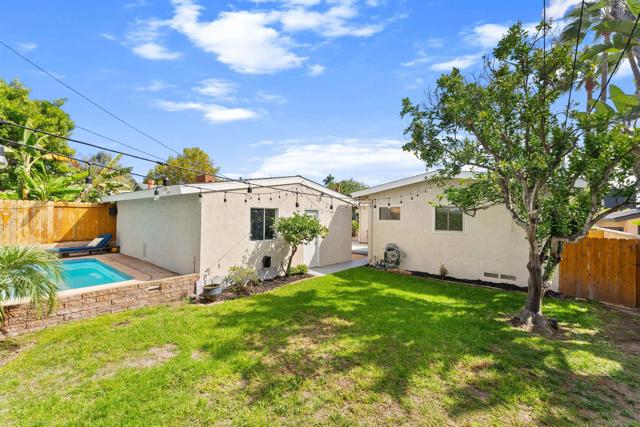 1154 Sapphire Street, San Diego CA: https://media.crmls.org/mediaz/587fe8e4-d6e4-4fd6-b20d-e0e195cff4ab.jpg