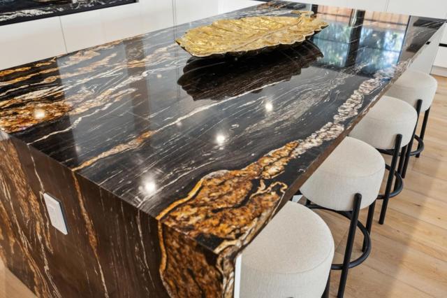 2018 Sand Hill Road, Menlo Park CA: https://media.crmls.org/mediaz/58803bd0-2152-4e17-8386-bc2afaf5142e.jpg