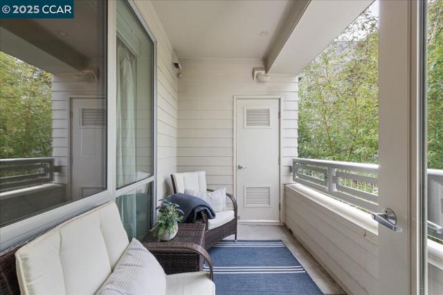 1655 N California, Walnut Creek CA: https://media.crmls.org/mediaz/588272d5-eb20-429e-89c6-416a90ebe460.jpg