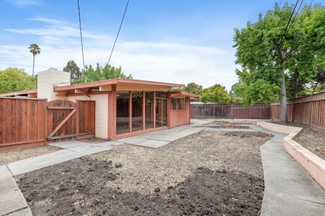 3728 Carlson Circle, Palo Alto CA: https://media.crmls.org/mediaz/5883895b-4dc1-4699-9e39-b8b0ccd5124f.jpg