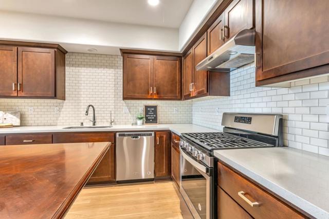 37634 Cape Cod Road, Newark CA: https://media.crmls.org/mediaz/5883e155-409b-4ecc-8879-f4be442870ba.jpg