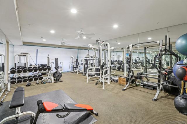 1501 India St, San Diego CA: https://media.crmls.org/mediaz/5885848f-ee56-4884-84f4-c5f87e6c776b.jpg