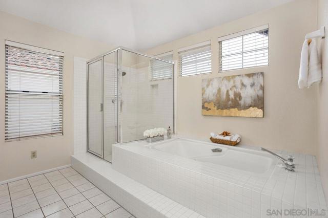 Image 31 of 42 For 12485 Picrus St