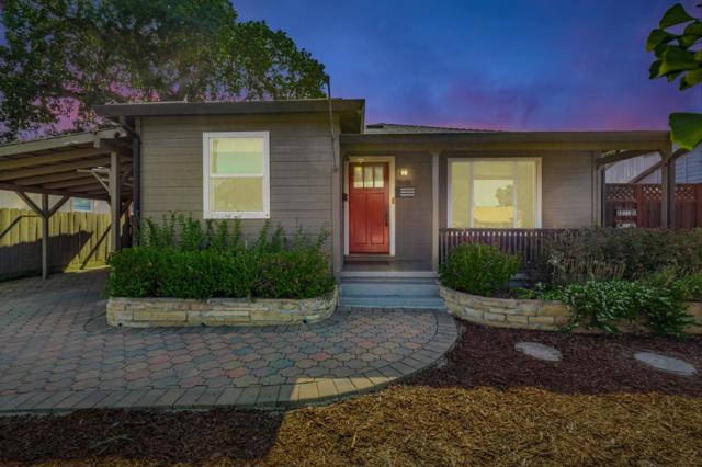 8011 Church Street, Gilroy CA: https://media.crmls.org/mediaz/588615d3-1ecf-4c60-89e9-fc9dde1d3892.jpg