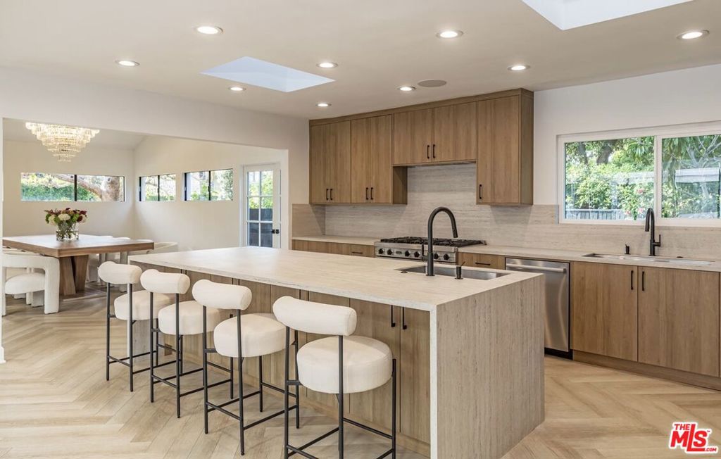 MLS #26872341 image #8