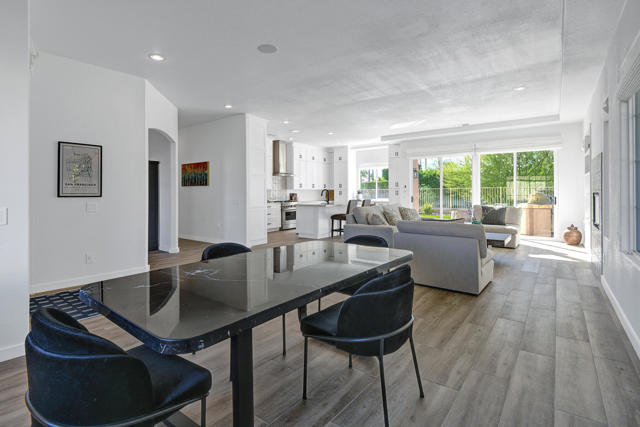 Image 17 of 40 For 43179 Corte Del Oro