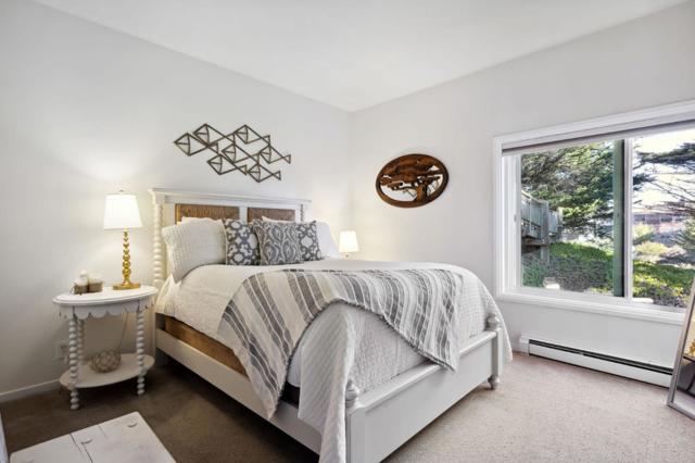 13 Pelican, Watsonville CA: https://media.crmls.org/mediaz/58896a01-034a-4df5-8576-29613db4cec2.jpg