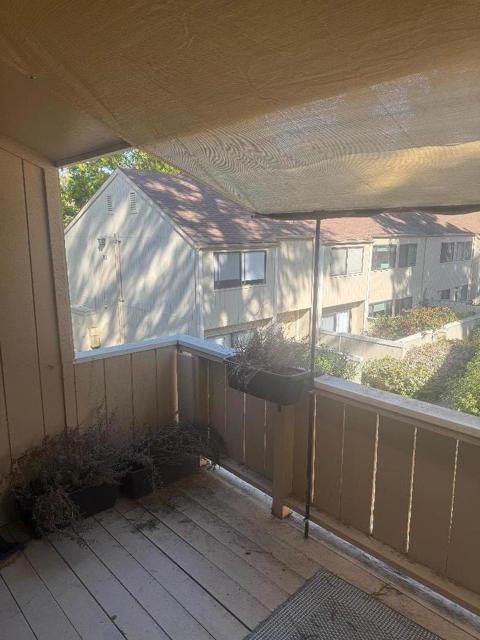 3015 Kaiser Drive, Santa Clara CA: https://media.crmls.org/mediaz/588a99b0-df9e-439f-a026-9eb930ddb089.jpg