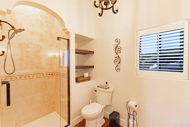 Image 19 of 75 For 13613 Hillside Estates Drive