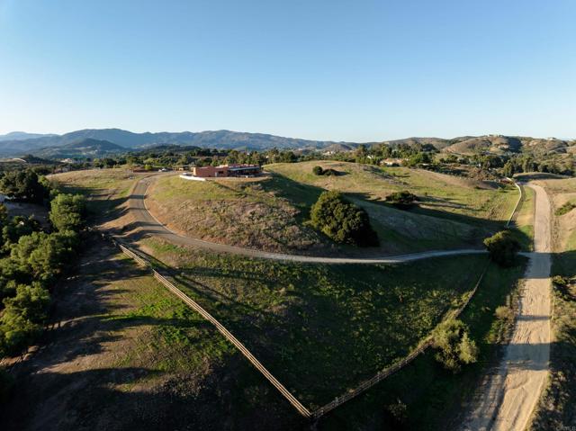 Detail Gallery Image 27 of 30 For 41565 Avenida La Cresta, Murrieta,  CA 92562 - 4 Beds | 4 Baths