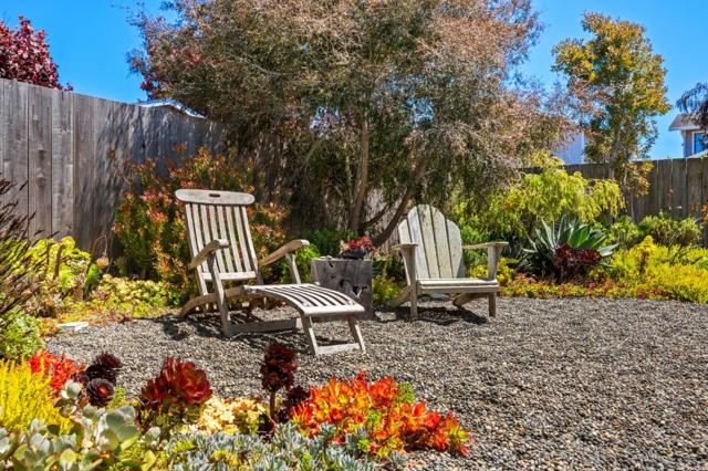 316 Valdez Avenue, Half Moon Bay CA: https://media.crmls.org/mediaz/588e04ba-4f6d-4f20-9baf-b5829829604e.jpg