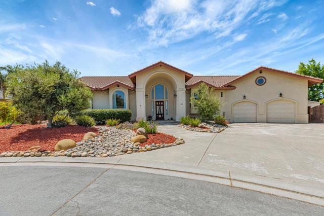 50 Schmidt Court, Hollister CA: https://media.crmls.org/mediaz/588e1aa1-d569-4aad-a932-2796a06b5783.jpg